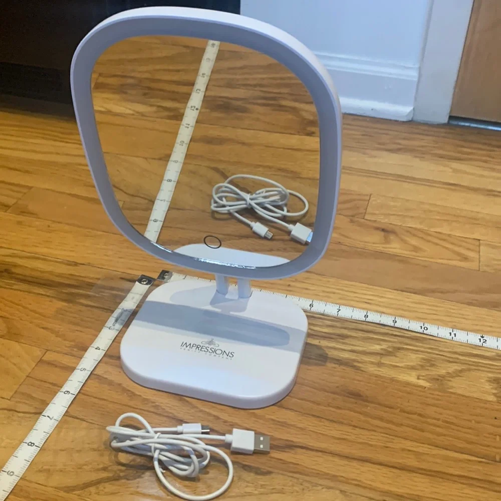 Light up, lightweight, white, led mirror with usb plug in